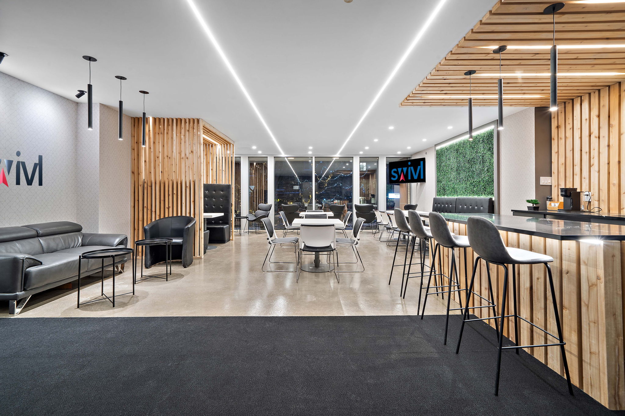 Coworking lounge and coffee bar at Swivl Queen Mary