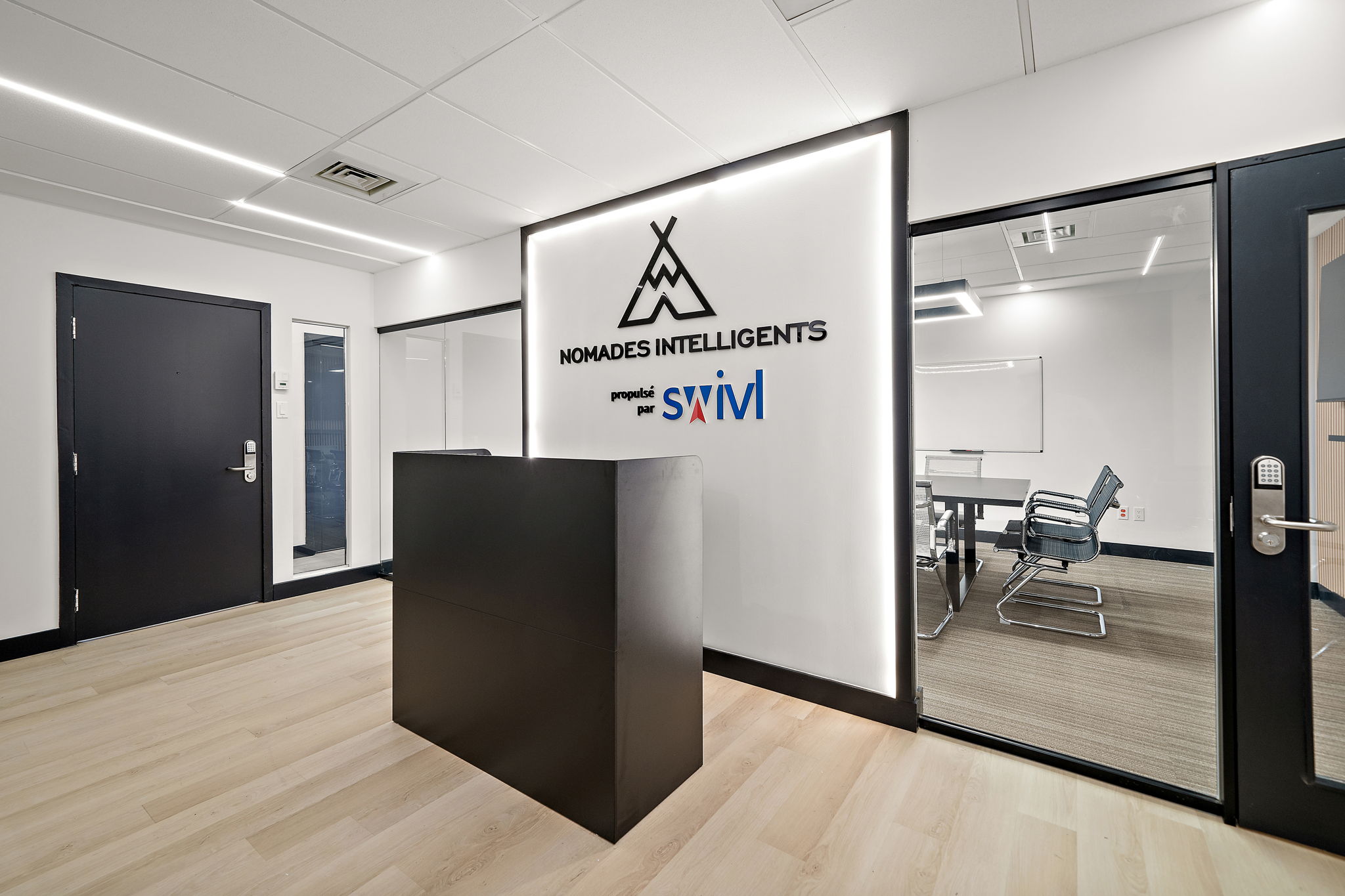 Swivl Laval virtual mailbox service point